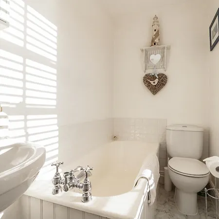 Croft View * וויטבי